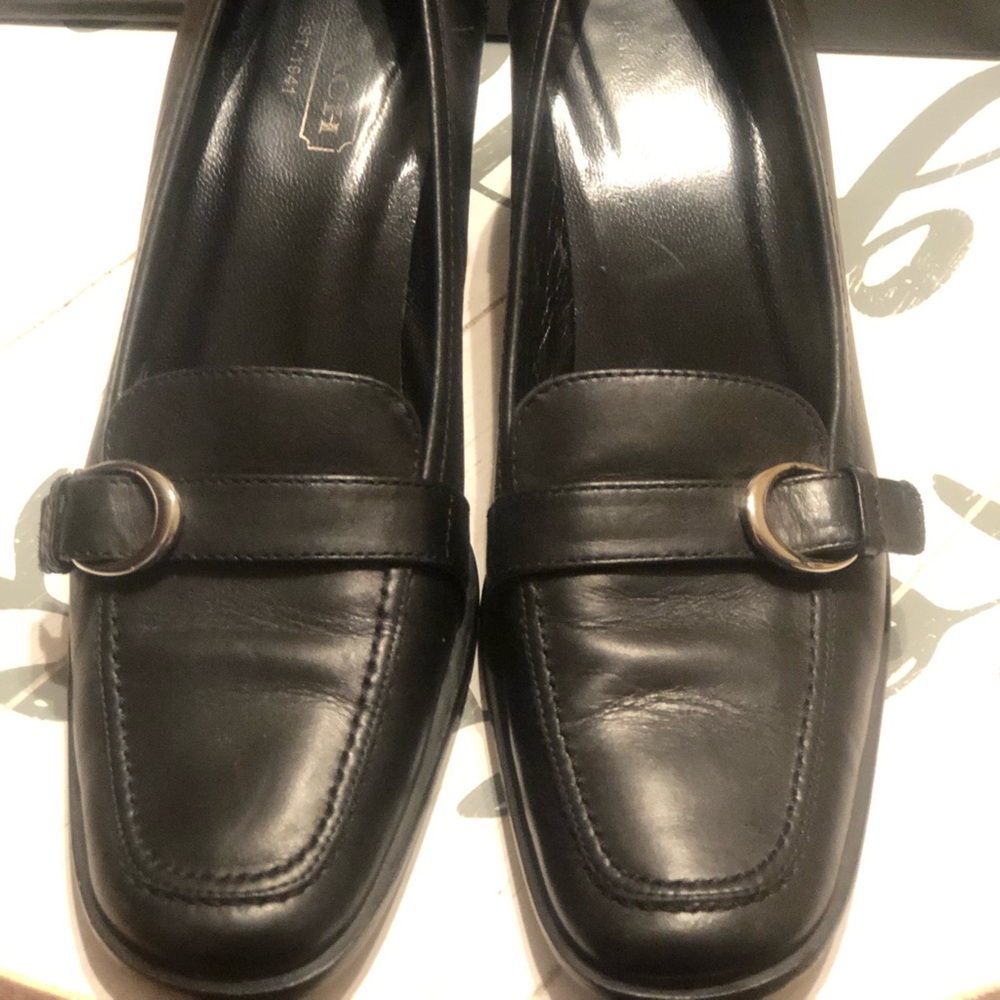 Coach Shoes - Classic loafer style pumps w/ 3” heel!
